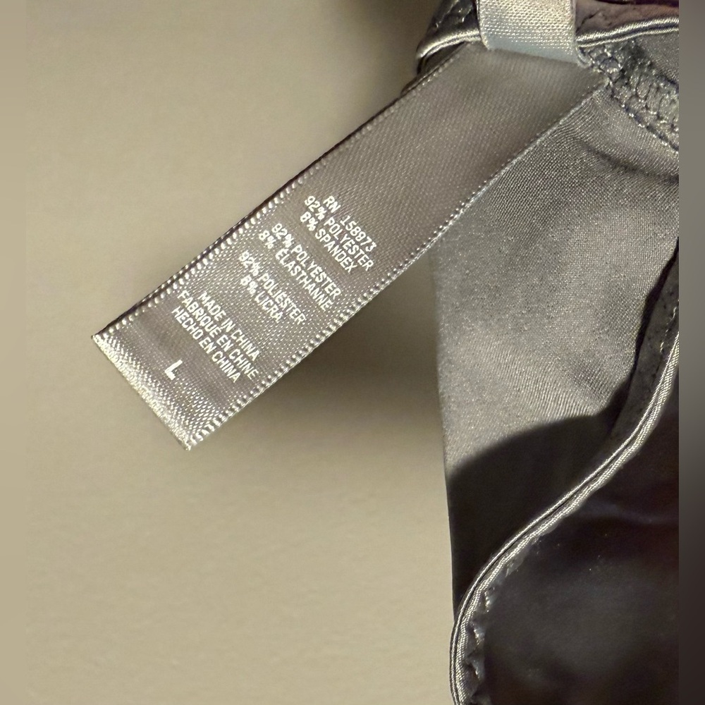 SKIMS- Chrome Woven Shine Tie Back Bralette - Picture 7 of 9